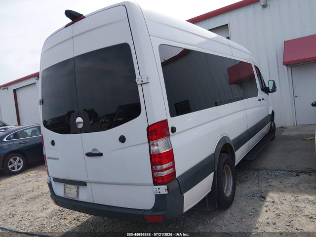 Freightliner Sprinter 3500 2017 WDPPF4CC1HP575066 Image 4