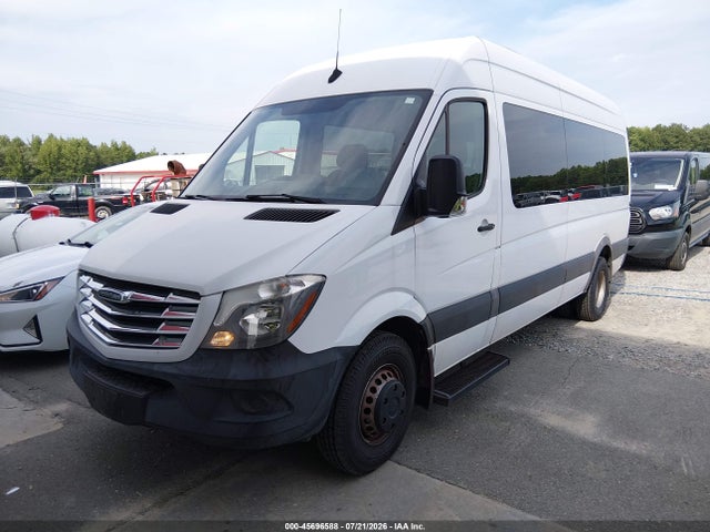 Freightliner Sprinter 3500 2017 WDPPF4CC1HP575066 Image 6