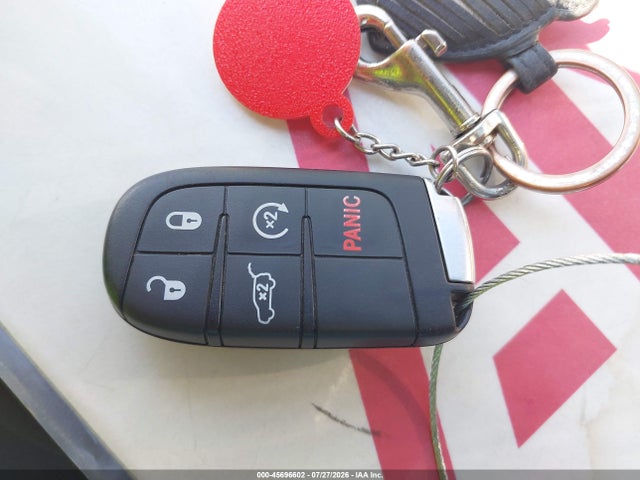 45696602 :رقم المزاد ، 1C4RJEBG9LC245037 vin ، 2020 Jeep Grand Cherokee Limited 4x2 مزاد بيع