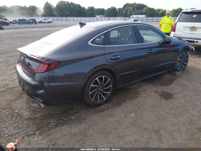 Продажа на аукционе авто 2021 Hyundai Sonata Limited, vin: 5NPEH4J20MH076106, номер лота: 45696612