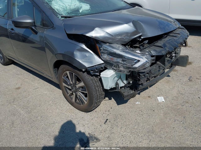 3N1CN8EV8SL838335 Nissan Versa 1.6 Sv