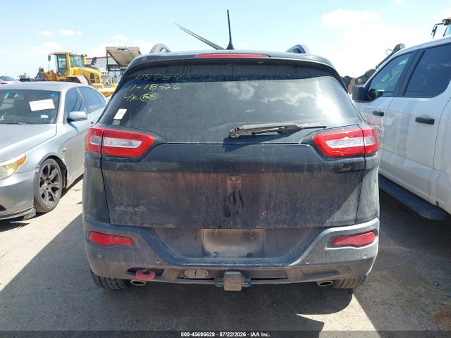 45696629 :رقم المزاد ، 1C4PJMBS2GW368785 vin ، 2016 Jeep Cherokee Trailhawk مزاد بيع