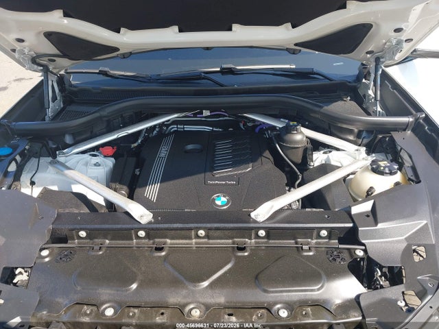 45696631 :رقم المزاد ، 5UXCR6C03N9K56698 vin ، 2022 Bmw X5 Xdrive40i مزاد بيع