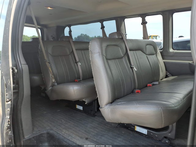Chevrolet Express 3500 Ls 2017 1GAZGNFG8H1293651 Image 8