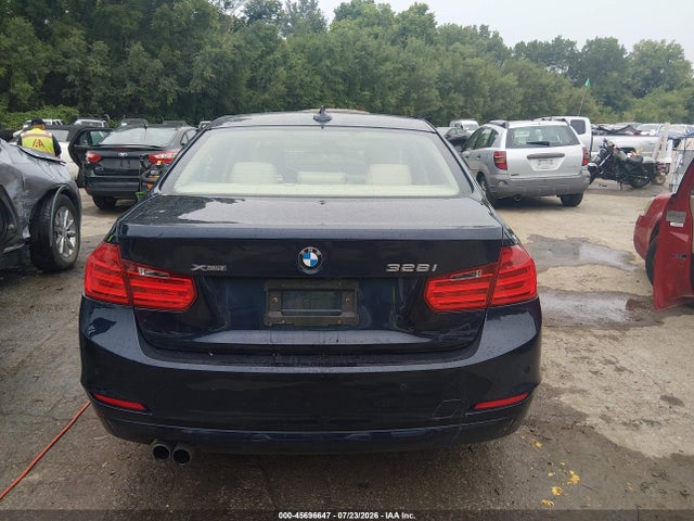 45696647 :رقم المزاد ، WBA3B5C57DF595389 vin ، 2013 Bmw 328i Xdrive مزاد بيع
