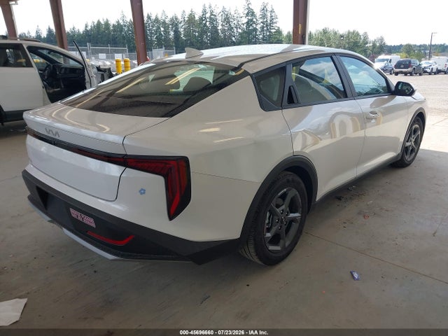KIA K4 Lxs 2025 3KPFT4DE7SE228778 Image 4