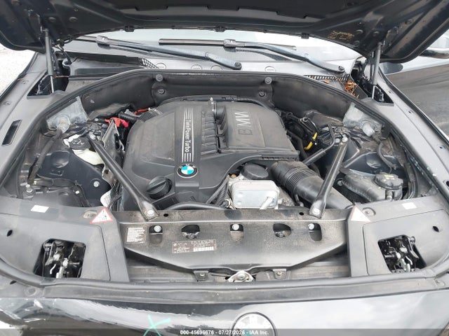 Продажа на аукционе авто 2015 Bmw 535i Gran Turismo, vin: WBA5M2C57FD872185, номер лота: 45696676