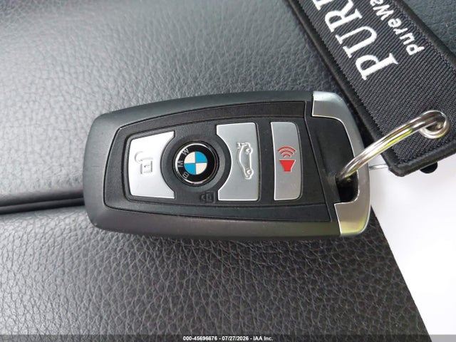 Продажа на аукционе авто 2015 Bmw 535i Gran Turismo, vin: WBA5M2C57FD872185, номер лота: 45696676