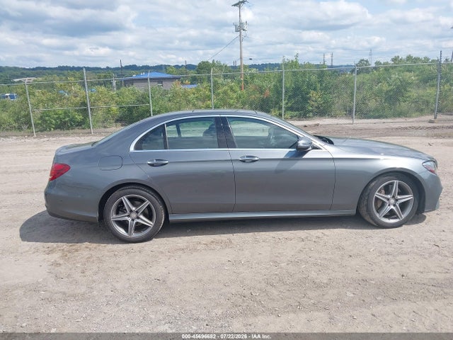 Продажа на аукционе авто 2017 Mercedes-benz E 300 4matic, vin: WDDZF4KB4HA133500, номер лота: 45696682