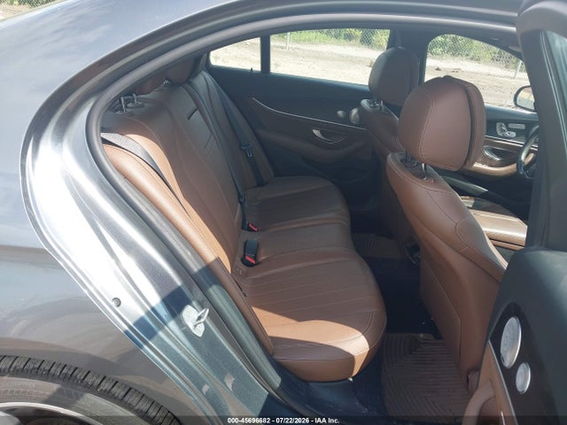Продажа на аукционе авто 2017 Mercedes-benz E 300 4matic, vin: WDDZF4KB4HA133500, номер лота: 45696682