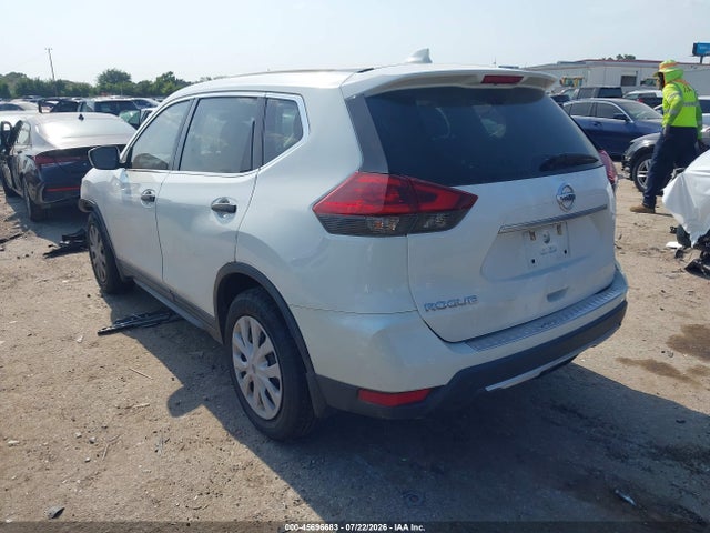 2018 Nissan Rogue S მანქანა იყიდება აუქციონზე, vin: 5N1AT2MTXJC733504, აუქციონის ნომერი: 45696683