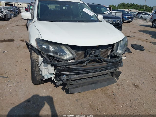 2018 Nissan Rogue S მანქანა იყიდება აუქციონზე, vin: 5N1AT2MTXJC733504, აუქციონის ნომერი: 45696683