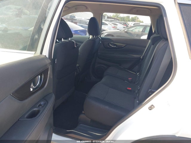 2018 Nissan Rogue S მანქანა იყიდება აუქციონზე, vin: 5N1AT2MTXJC733504, აუქციონის ნომერი: 45696683