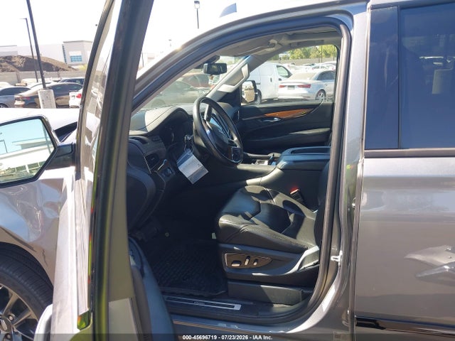 1GYS3BKJ1LR214491 Cadillac Escalade 2wd Luxury