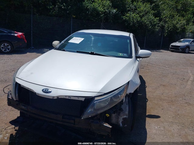KIA Optima Lx 2015 KNAGM4A70F5606297 Image 2