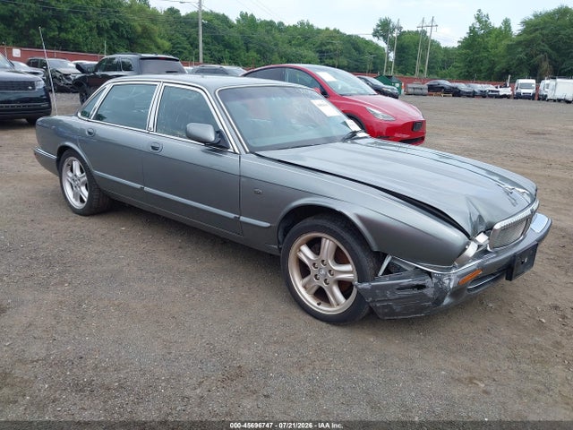 2003 Jaguar Xj Sport მანქანა იყიდება აუქციონზე, vin: SAJDA12C43LF50725, აუქციონის ნომერი: 45696747