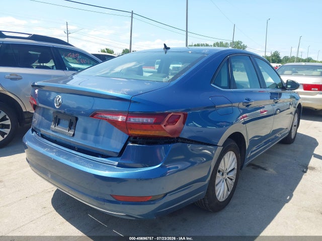 Продажа на аукционе авто 2019 Volkswagen Jetta 1.4t R-line/1.4t S/1.4t Se, vin: 3VWC57BU6KM085978, номер лота: 45696757