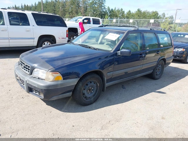 Продажа на аукционе авто 1998 Volvo V70 Awd, vin: YV1LZ564XW2440440, номер лота: 45696760