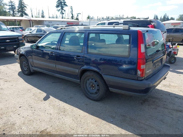 Продажа на аукционе авто 1998 Volvo V70 Awd, vin: YV1LZ564XW2440440, номер лота: 45696760