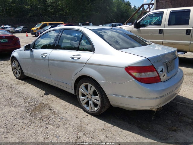 45696787 :رقم المزاد ، WDDGF8BB0AR111287 vin ، 2010 Mercedes-benz C 300 Luxury 4matic مزاد بيع