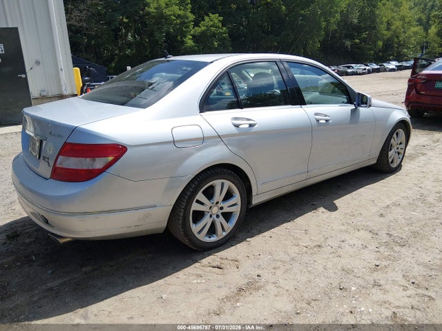 45696787 :رقم المزاد ، WDDGF8BB0AR111287 vin ، 2010 Mercedes-benz C 300 Luxury 4matic مزاد بيع