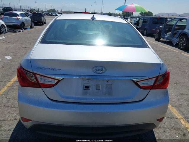 Hyundai SONATA GLS 2014 5NPEB4ACXEH905386 Image 17