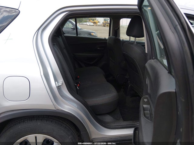 KL7CJKSB5FB071953 Chevrolet Trax 1ls