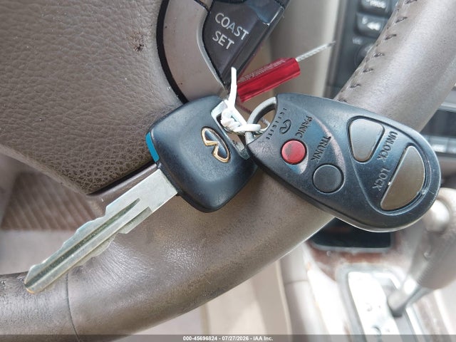 Продаж на аукціоні авто 2001 Infiniti I30 Luxury, vin: JNKCA31A31T041062, номер лоту: 45696824