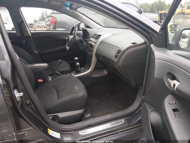 45696880 :رقم المزاد ، 2T1BU4EE9BC582908 vin ، 2011 Toyota Corolla S مزاد بيع