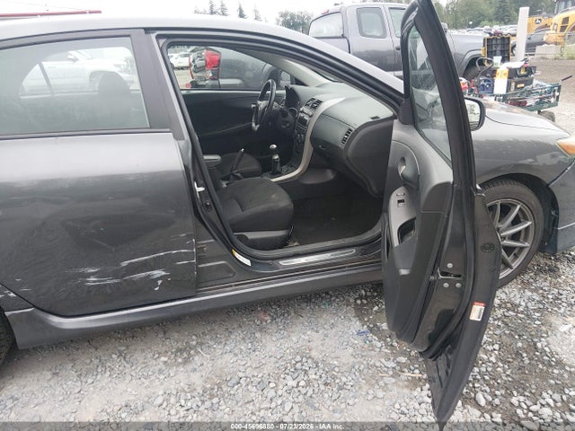45696880 :رقم المزاد ، 2T1BU4EE9BC582908 vin ، 2011 Toyota Corolla S مزاد بيع