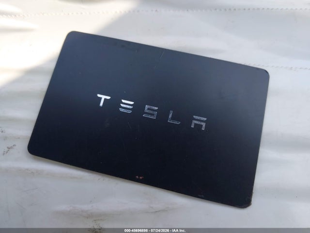 Продажа на аукционе авто 2022 Tesla Model Y Long Range Dual Motor All-wheel Drive, vin: 7SAYGDEE7NF533680, номер лота: 45696898