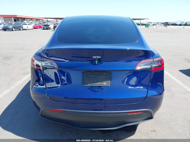 Продажа на аукционе авто 2022 Tesla Model Y Long Range Dual Motor All-wheel Drive, vin: 7SAYGDEE7NF533680, номер лота: 45696898