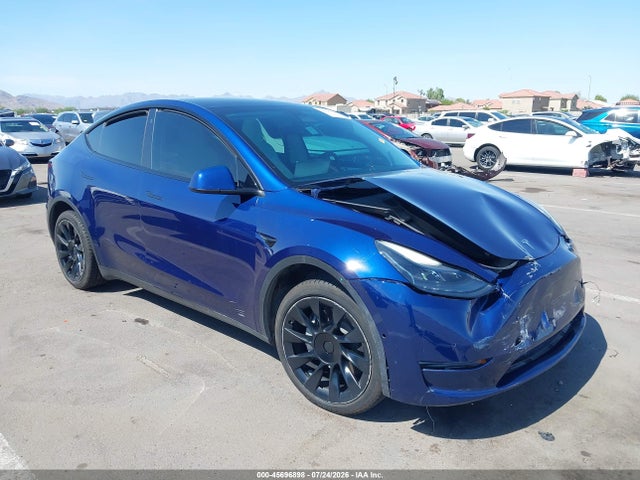 Продажа на аукционе авто 2022 Tesla Model Y Long Range Dual Motor All-wheel Drive, vin: 7SAYGDEE7NF533680, номер лота: 45696898