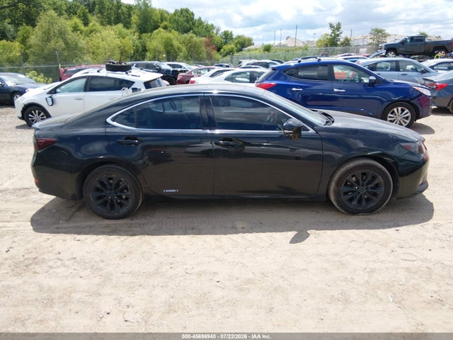 2015 Lexus Es 300h მანქანა იყიდება აუქციონზე, vin: JTHBW1GG1F2098144, აუქციონის ნომერი: 45696940