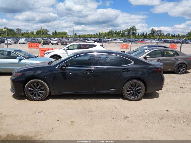 2015 Lexus Es 300h მანქანა იყიდება აუქციონზე, vin: JTHBW1GG1F2098144, აუქციონის ნომერი: 45696940