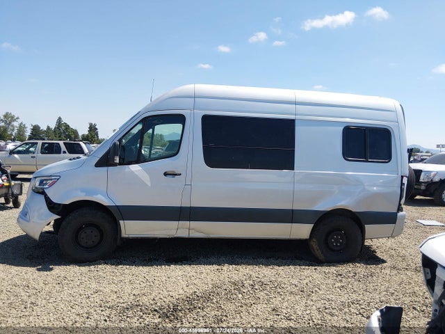 WD4PF0CD1KP190323 Mercedes-Benz Sprinter 2500 Standard Roof V6