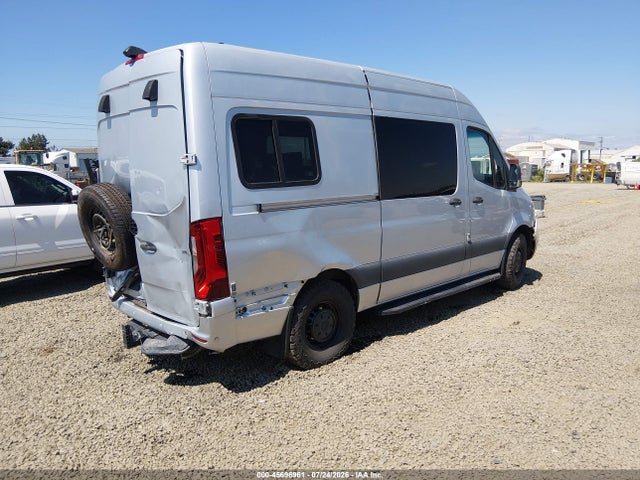 WD4PF0CD1KP190323 Mercedes-Benz Sprinter 2500 Standard Roof V6