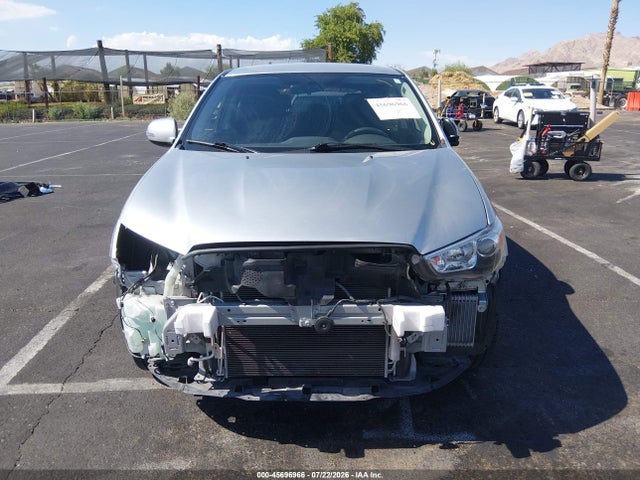 JA4AP3AU0JU011474 Mitsubishi Outlander Sport 2.0 Es