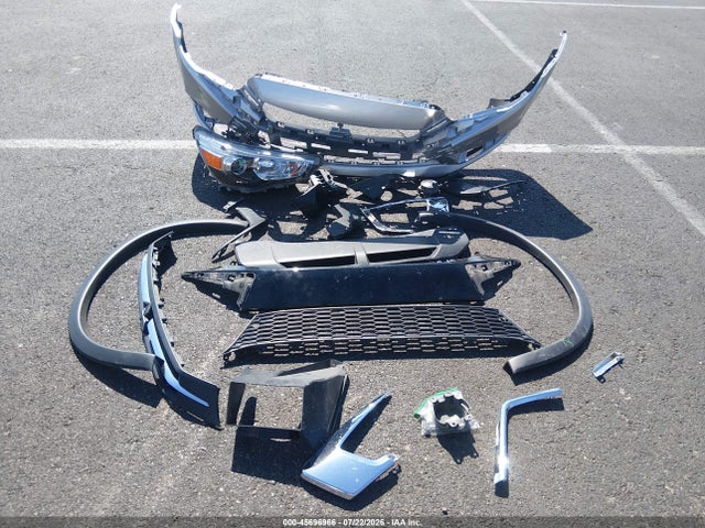 JA4AP3AU0JU011474 Mitsubishi Outlander Sport 2.0 Es