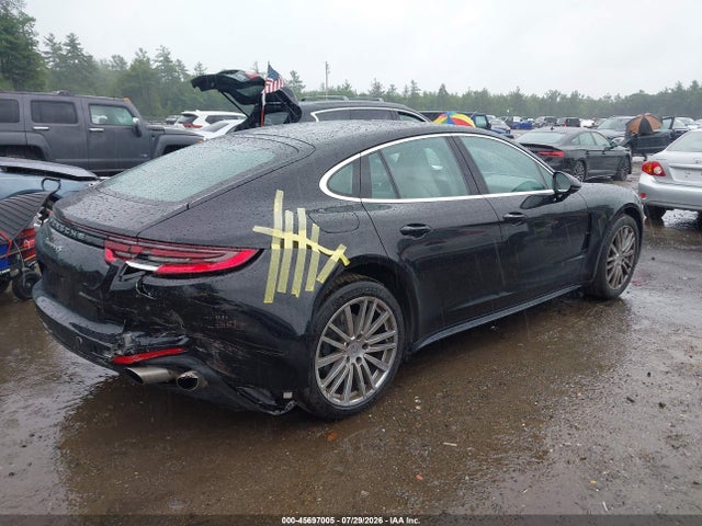WP0AB2A77KL128310 Porsche Panamera 4s