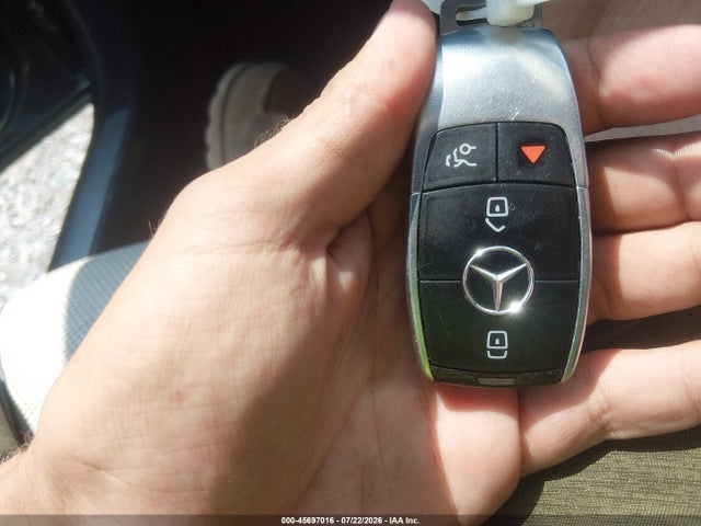 45697016 :رقم المزاد ، WDDUG8GB1JA346420 vin ، 2018 Mercedes-benz S 560 4matic مزاد بيع