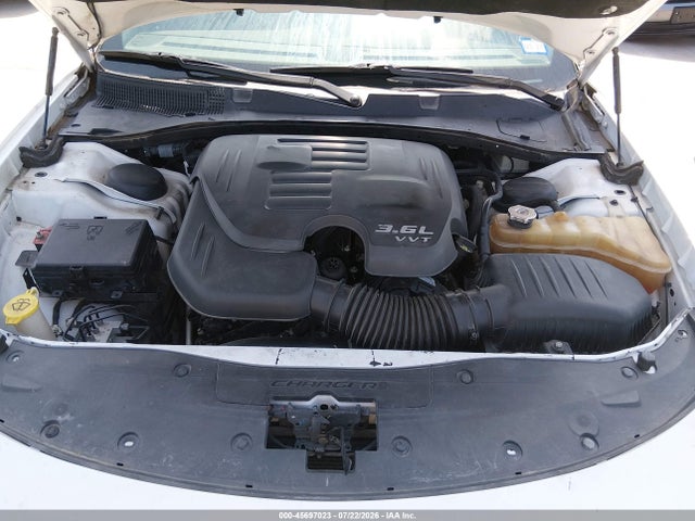 Продаж на аукціоні авто 2016 Dodge Charger Sxt, vin: 2C3CDXHG3GH319396, номер лоту: 45697023