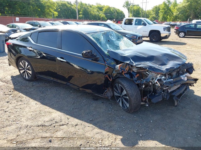 45697027 :رقم المزاد ، 1N4BL4DVXNN412598 vin ، 2022 Nissan Altima Sv Fwd مزاد بيع