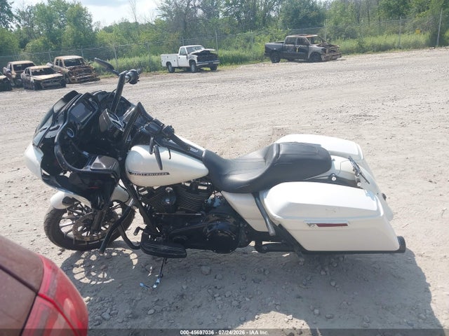 Harley-Davidson Fltrxs Road Glide Special 2018 1HD1KTC16JB686442 Image 13