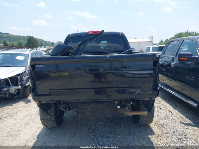 5TFHW5F15JX755569 Toyota Tundra Limited 5.7l V8