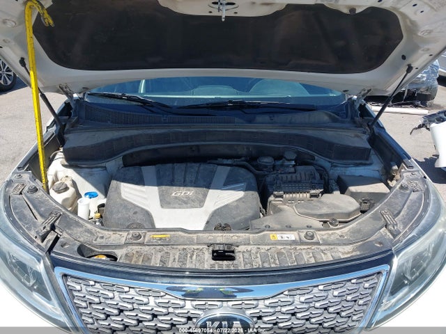 5XYKW4A7XFG617192 KIA Sorento Limited V6