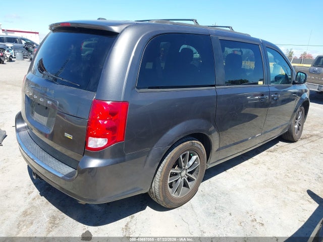 2C4RDGEG4JR223515 Dodge Grand Caravan Gt