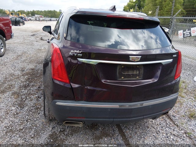 1GYKNCRS1HZ196211 Cadillac Xt5 Premium Luxury
