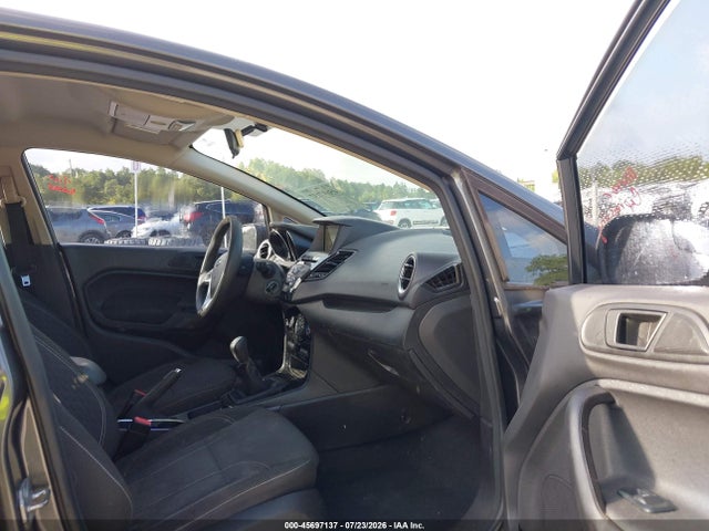 Ford FIESTA SE 2017 3FADP4EJ5HM140999 Image 5