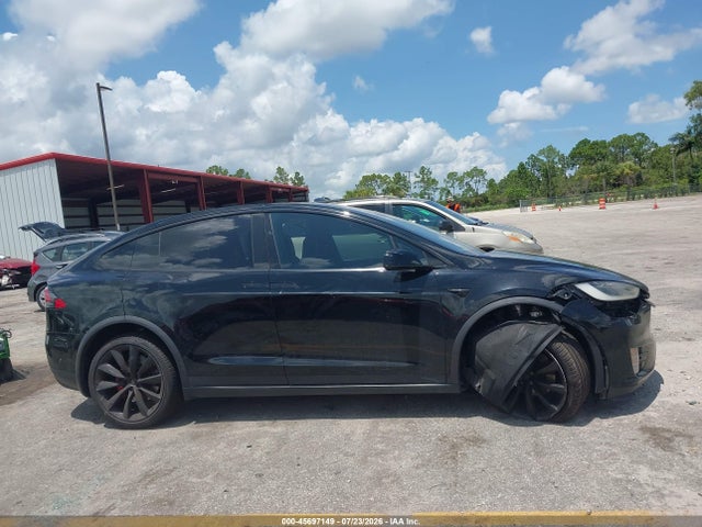 2018 Tesla Model X 100d/75d/p100d მანქანა იყიდება აუქციონზე, vin: 5YJXCBE44JF106662, აუქციონის ნომერი: 45697149